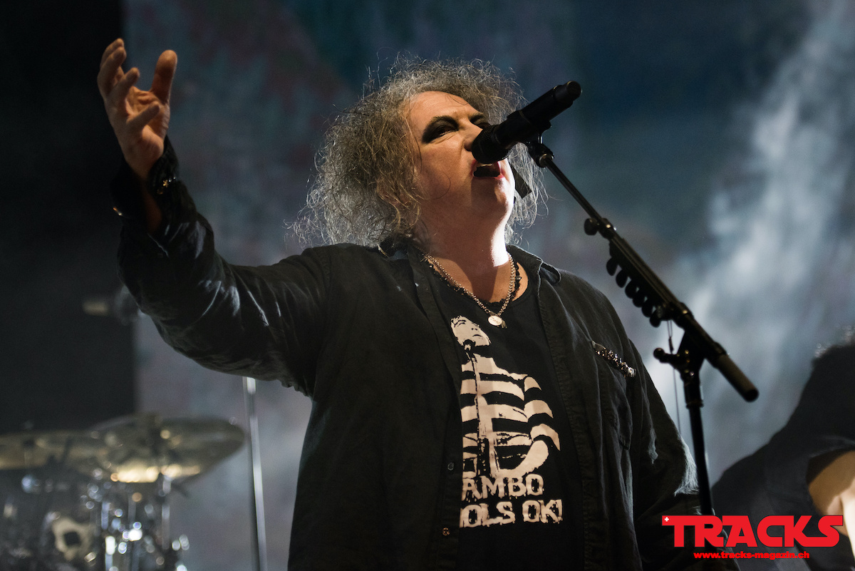 TheCure03